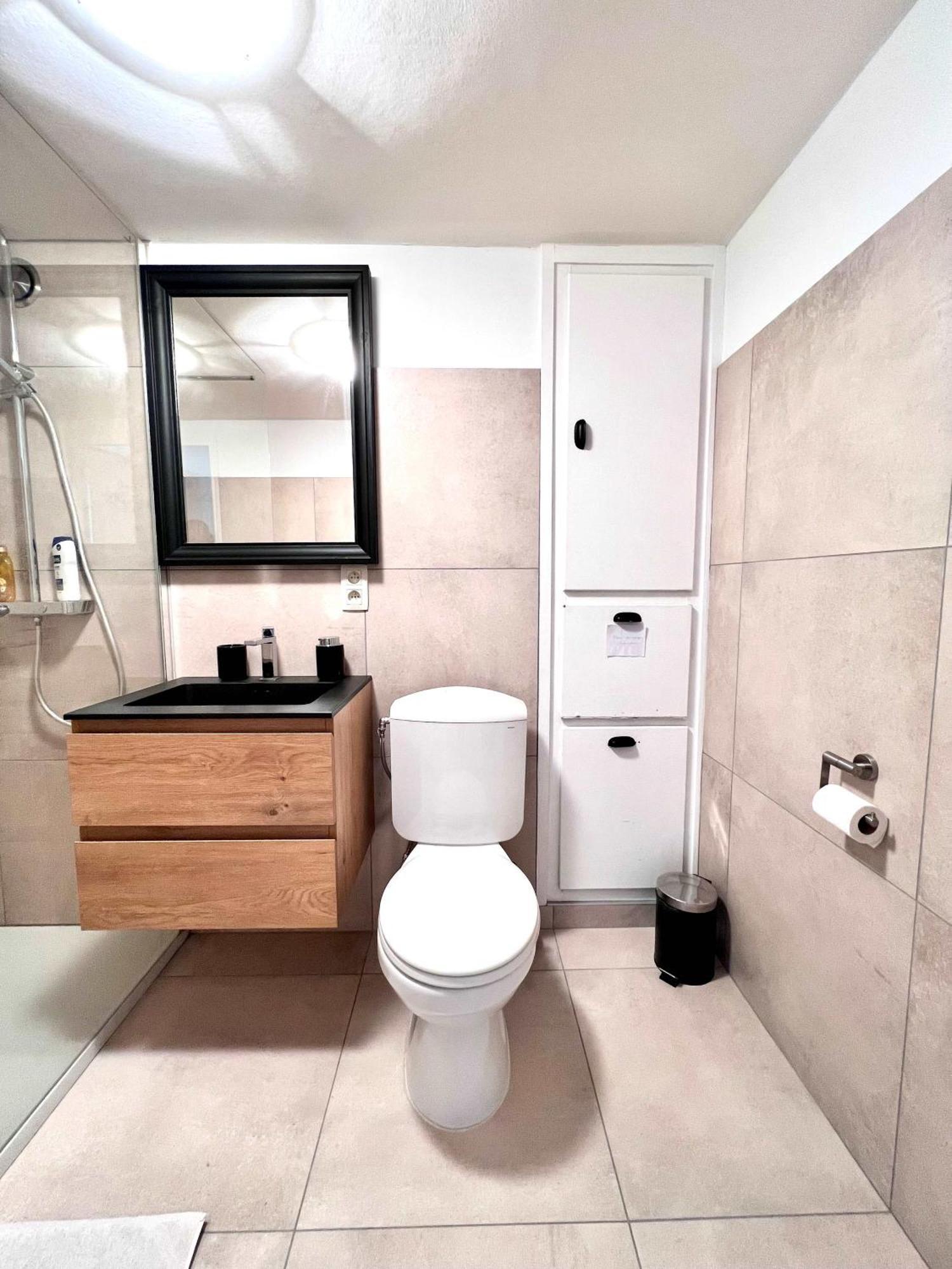 Elegant 2pcs Proche Appartamento